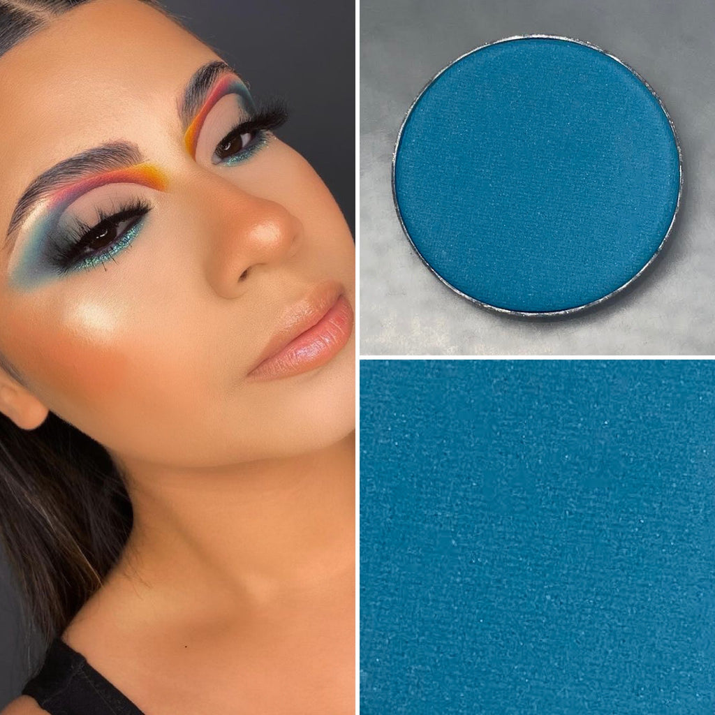 Matte Blue eyeshadow pot sold individually. Fully customize your own eyeshadow palettes or buy each pot individually. Matte eyeshadow, shimmer eyeshadow and duochrome eyeshadow shades available.