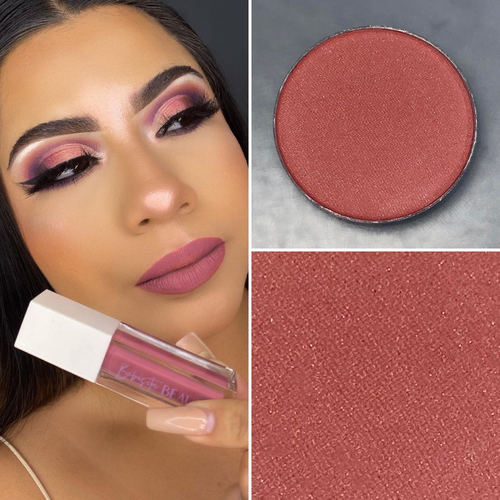 Shimmer pink eyeshadow pot sold individually. Fully customize your own eyeshadow palettes or buy each pot individually. Matte eyeshadow, shimmer eyeshadow and duochrome eyeshadow shades available.