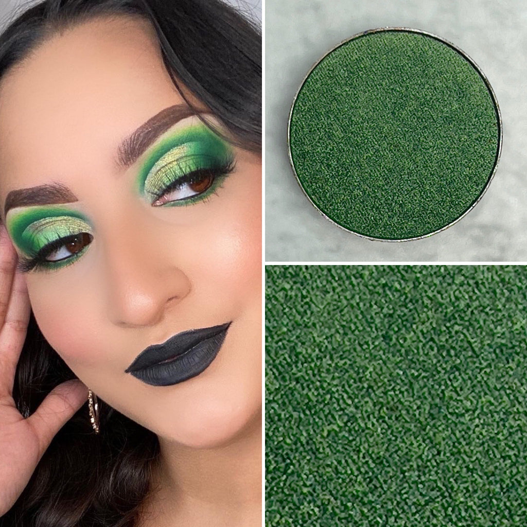 Shimmer green eyeshadow pot sold individually. Fully customize your own eyeshadow palettes or buy each pot individually. Matte eyeshadow, shimmer eyeshadow and duochrome eyeshadow shades available. 