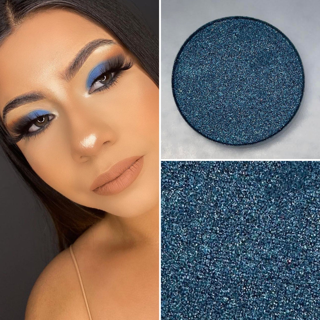 Shimmer blue eyeshadow pot sold individually. Fully customize your own eyeshadow palettes or buy each pot individually. Matte eyeshadow, shimmer eyeshadow and duochrome eyeshadow shades available.