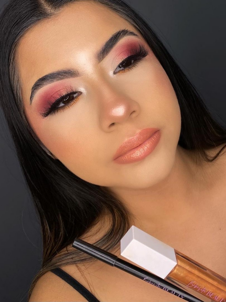 Our lipliner is literally one of the best, highly pigmented, silky smooth liners you're going to find. The days of almost cutting your lips up to apply cheap lip liners that don't transfer color well are gone! Bella is a rich, peachy, coral tone that applies silky smooth...
